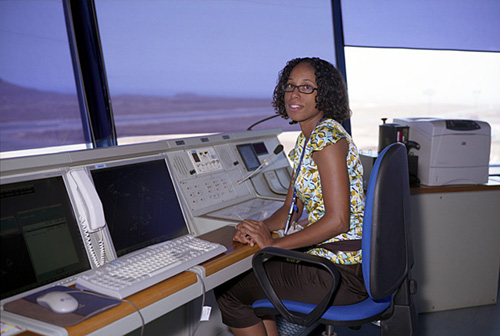 Abigail, Directrice ATC, Aeroport de Praia, Santiago, Cap Vert